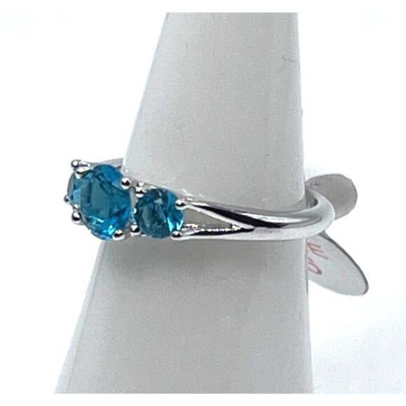 Ring Bomb Party Ring, NWOT, Size 6 Aqua blue stones silver color band - Picture 4 of 8